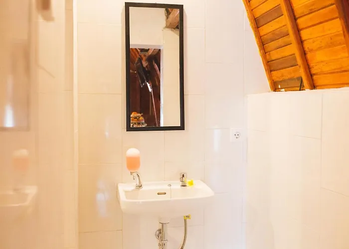 Sentulan Garden 4*